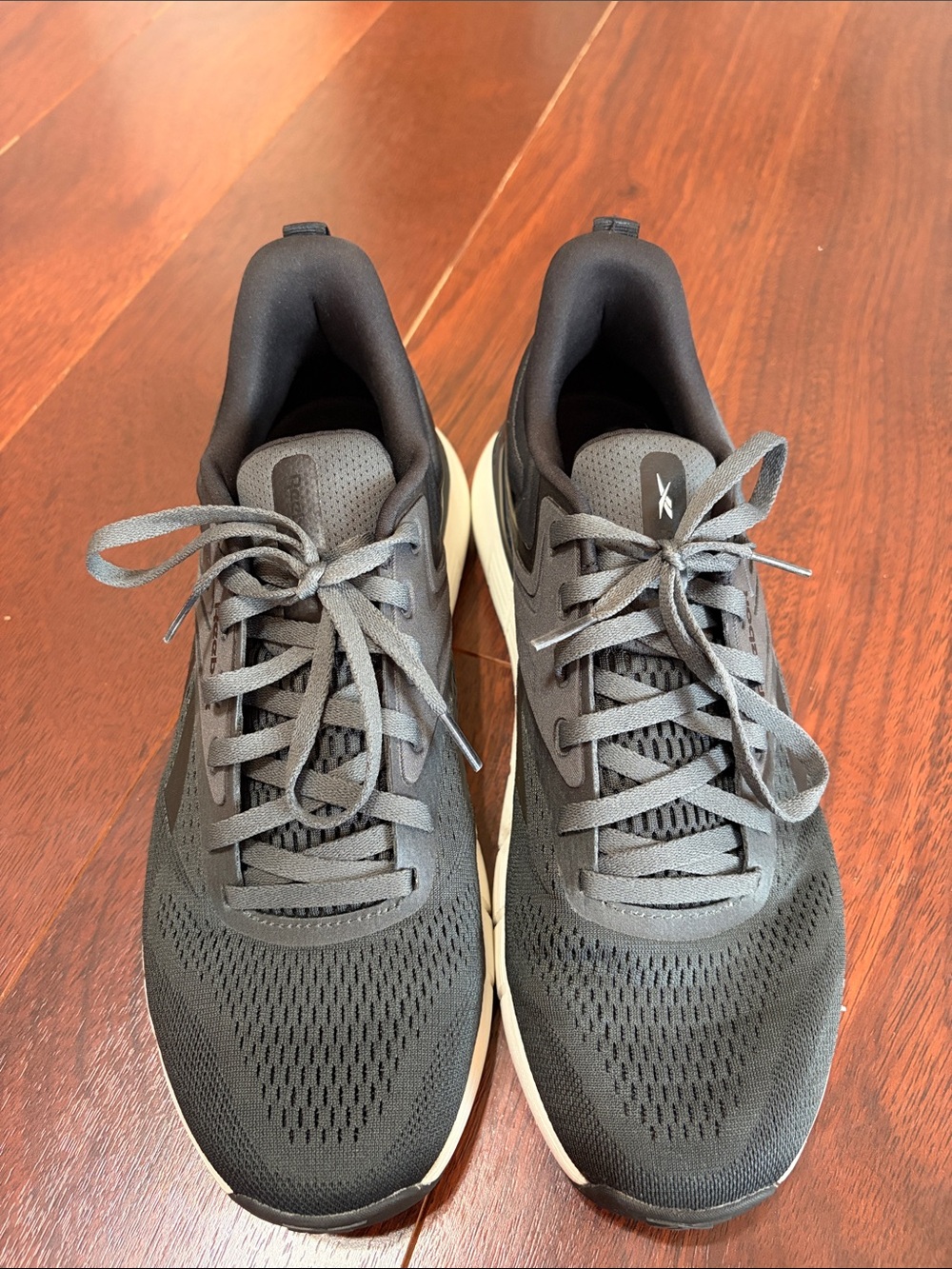 Reebok Men's Gray and Black Athletic Running Shoes